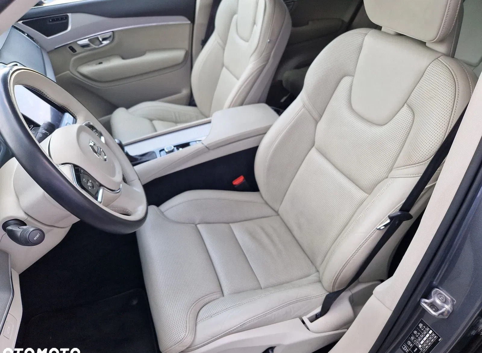 Volvo XC 90 cena 154900 przebieg: 120400, rok produkcji 2016 z Dębica małe 211